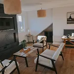Apartment Spacious Second Floor York