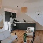 Spacious Second Floor * York